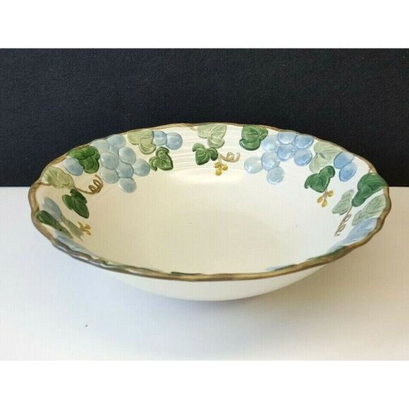 Metlox Poppytrail Sculptured Grape 9.5" Round Vegetable Serving Bowl Grapevine - Picture 1 of 5